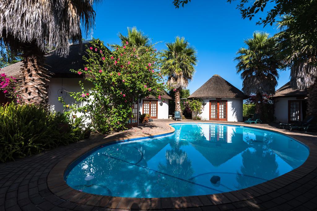 French Lodge International George Extérieur photo