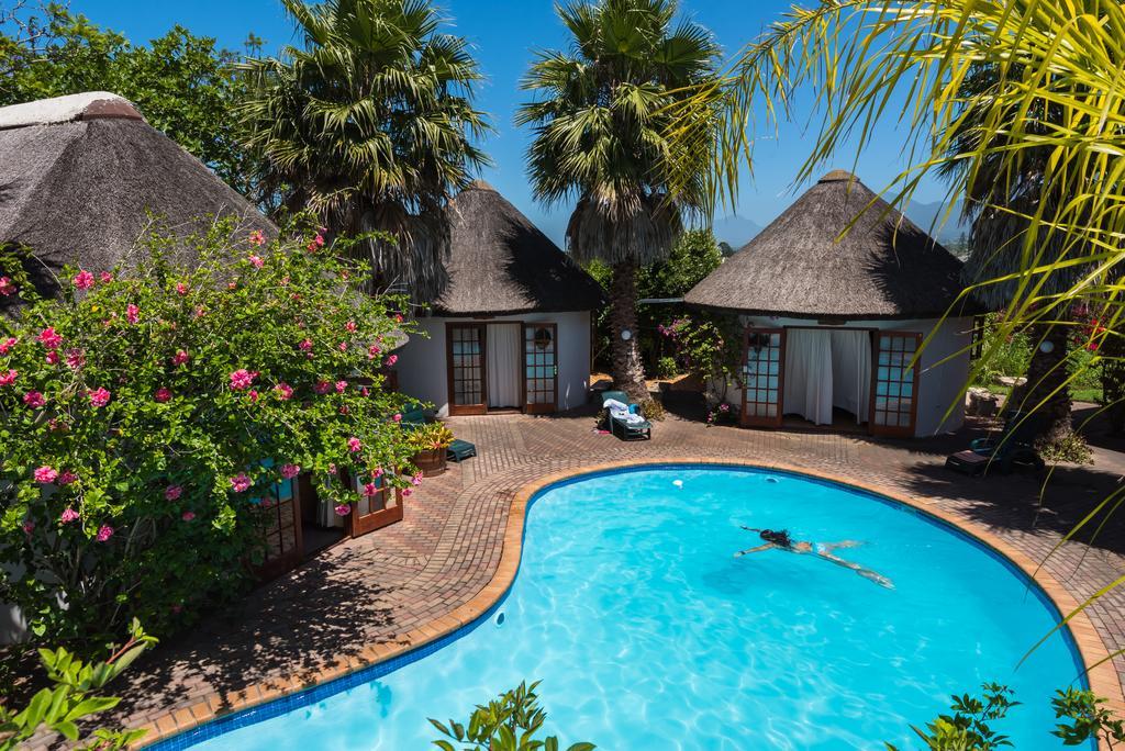 French Lodge International George Extérieur photo