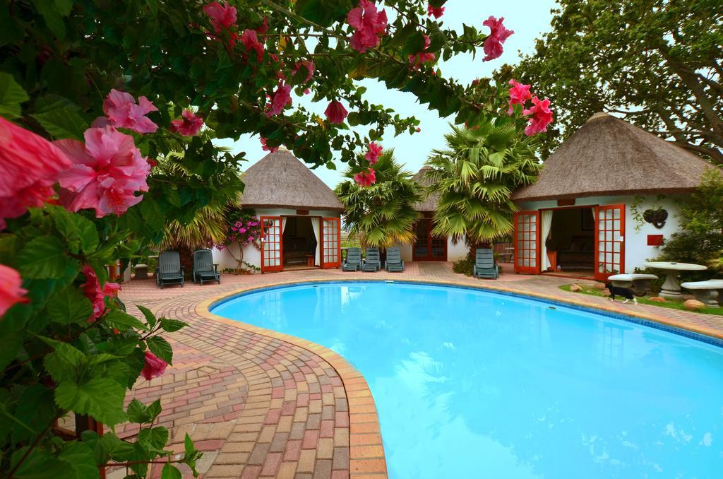 French Lodge International George Extérieur photo