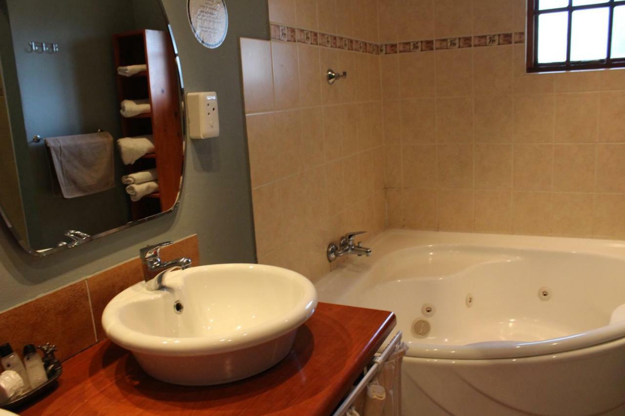 French Lodge International George Extérieur photo